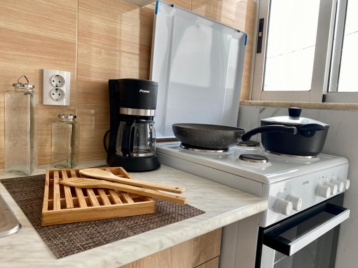 Central, Sunny & Spacious Apartment, In Kos, "1" エクステリア 写真